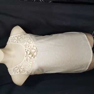Cato. Ivory,; Sleeveless; Scoop Neckline; Lace and Linen Look Tank. Size 22/24 W